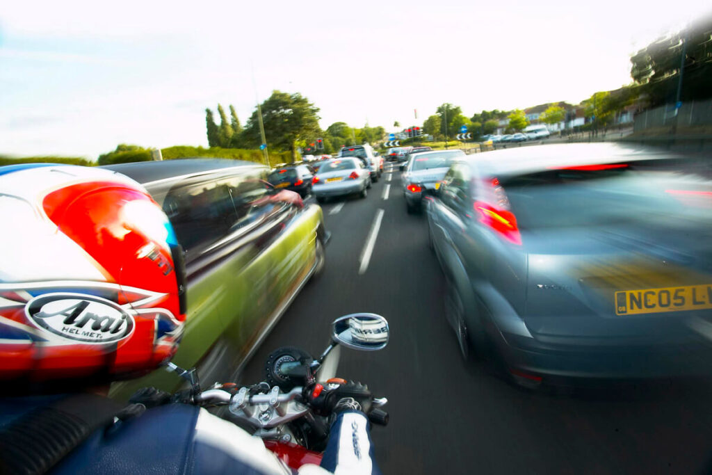 men magazin moto filtriranje